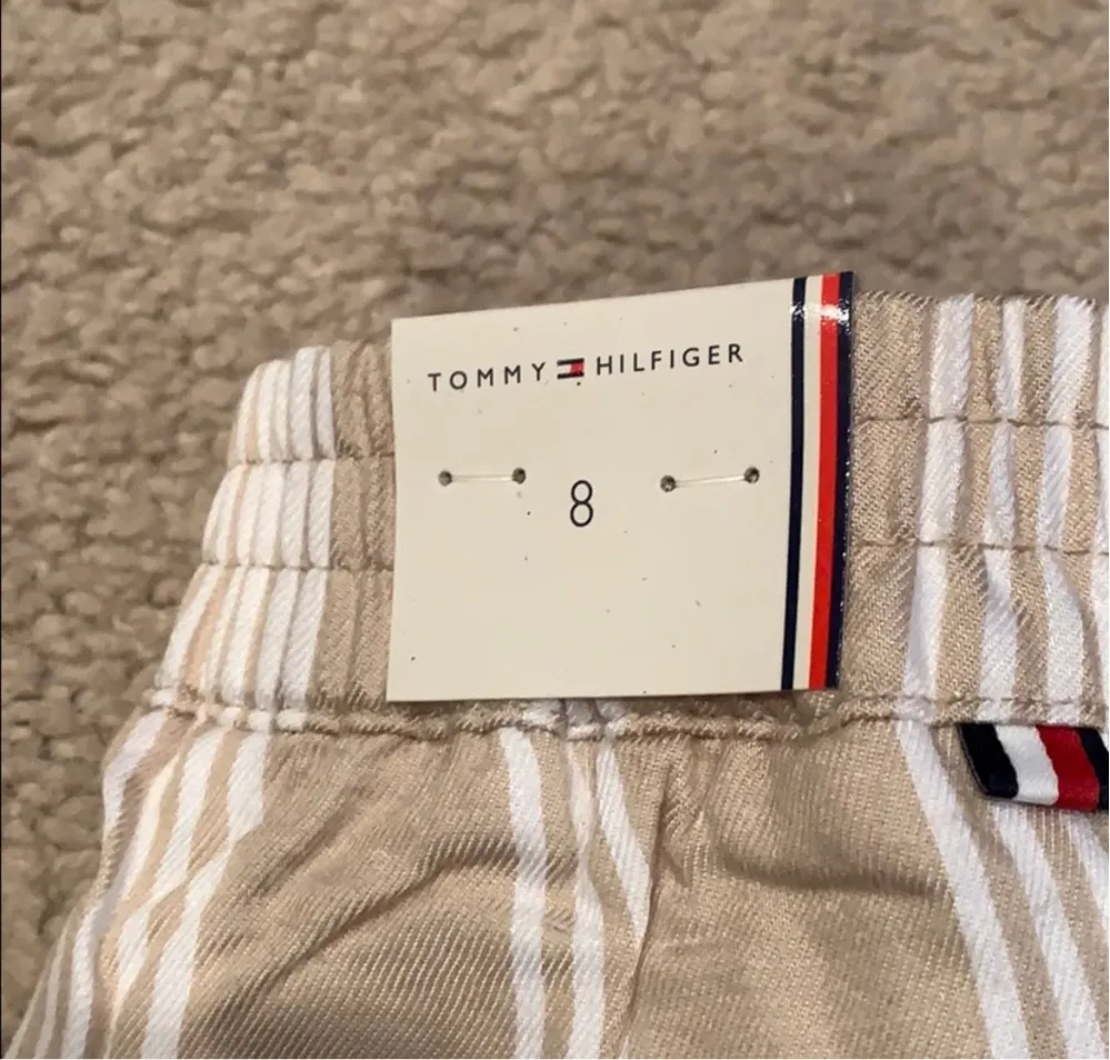 - Tommy Hilfiger pants 