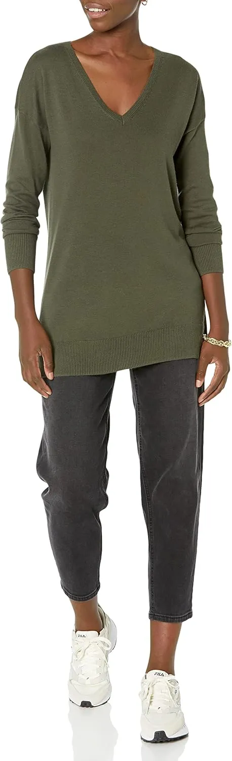 Amazon Essentials Women's Lightweight Long-Sleeve V-Neck Tunic Sweater (Available in Plus Size)