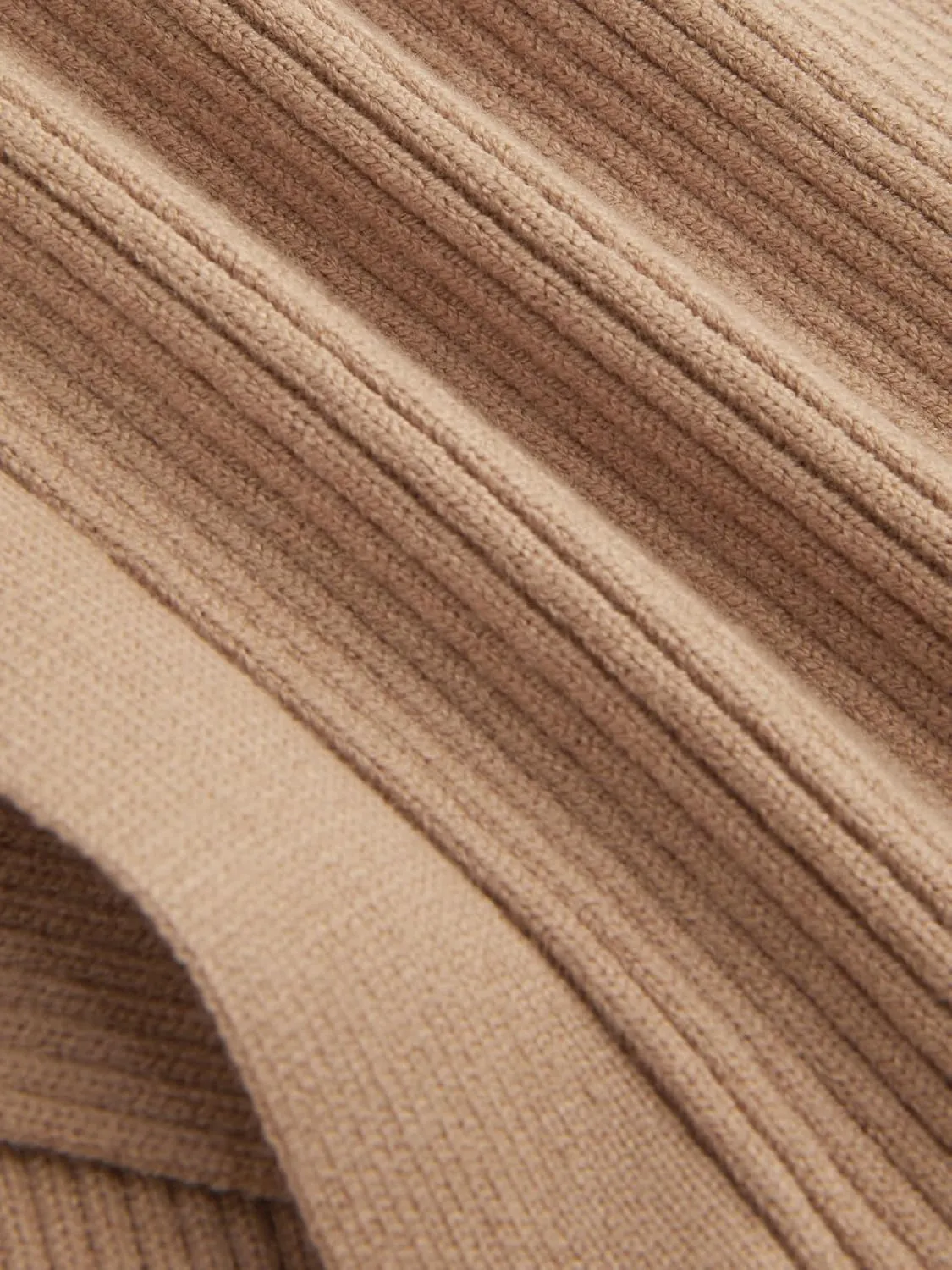 CIDER Knitted Crop Top V Neck Solid Wrap Sleeveless Tank Top Texture Regular Fit Casual Knit Fabric