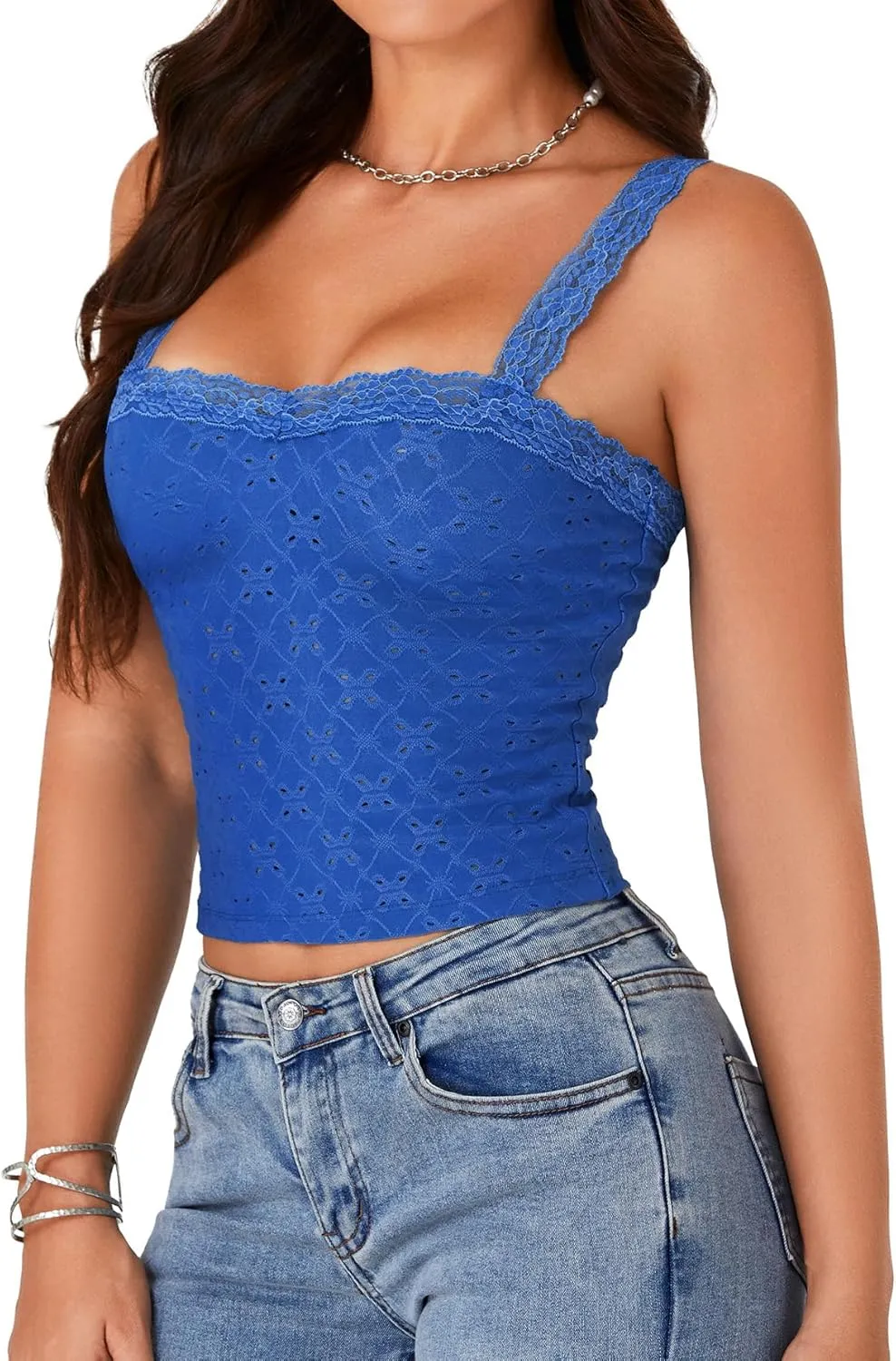 KIFOVEN Womens Lace Cami Crop Top Sleeveless Y2k Spaghetti Strap Slim Fit Going Out Tank Top Camisole