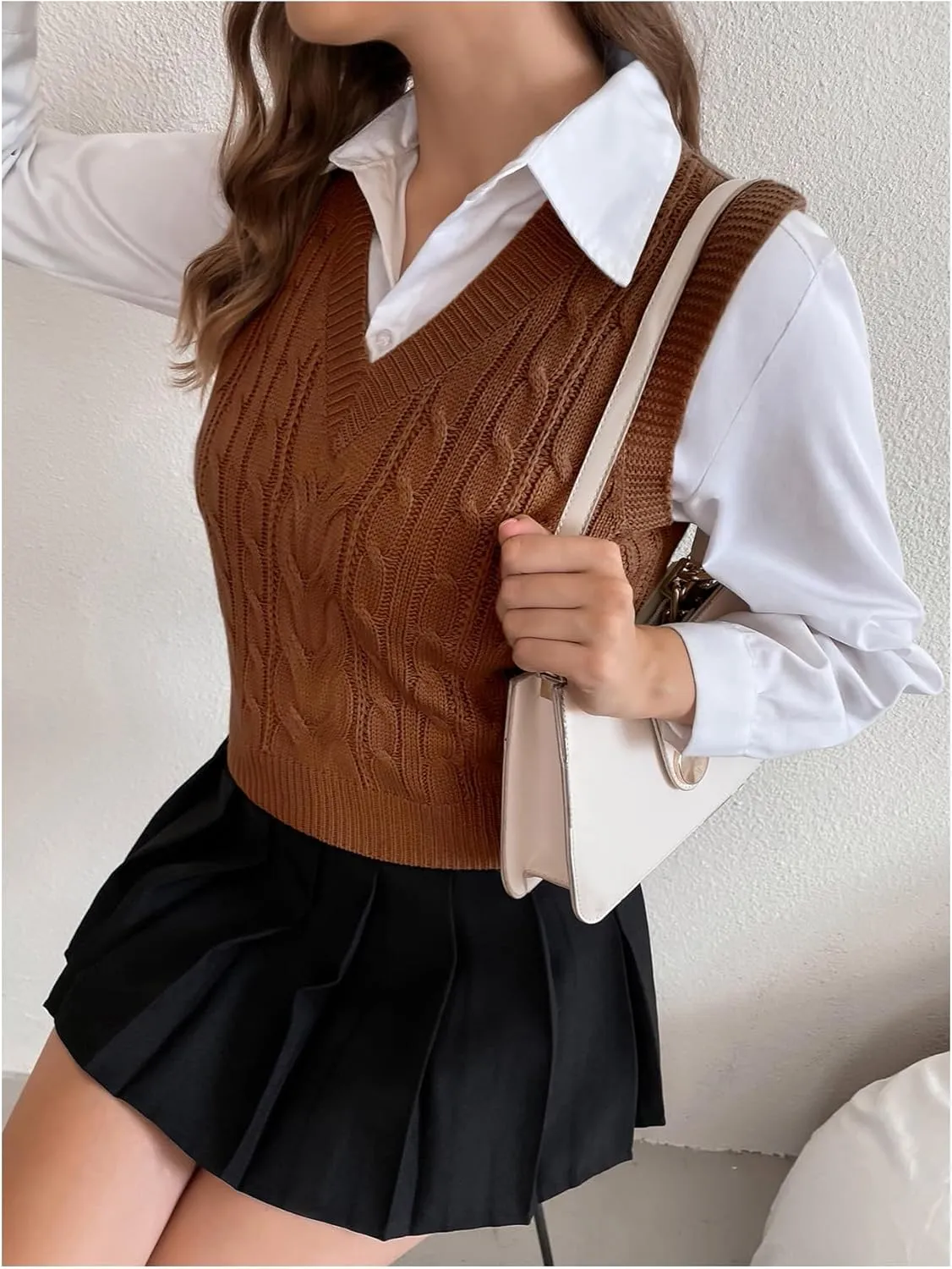 Milumia Women's Cable Knit V Neck Sweater Vest Sleeveless Ribbed Crop Tank Top