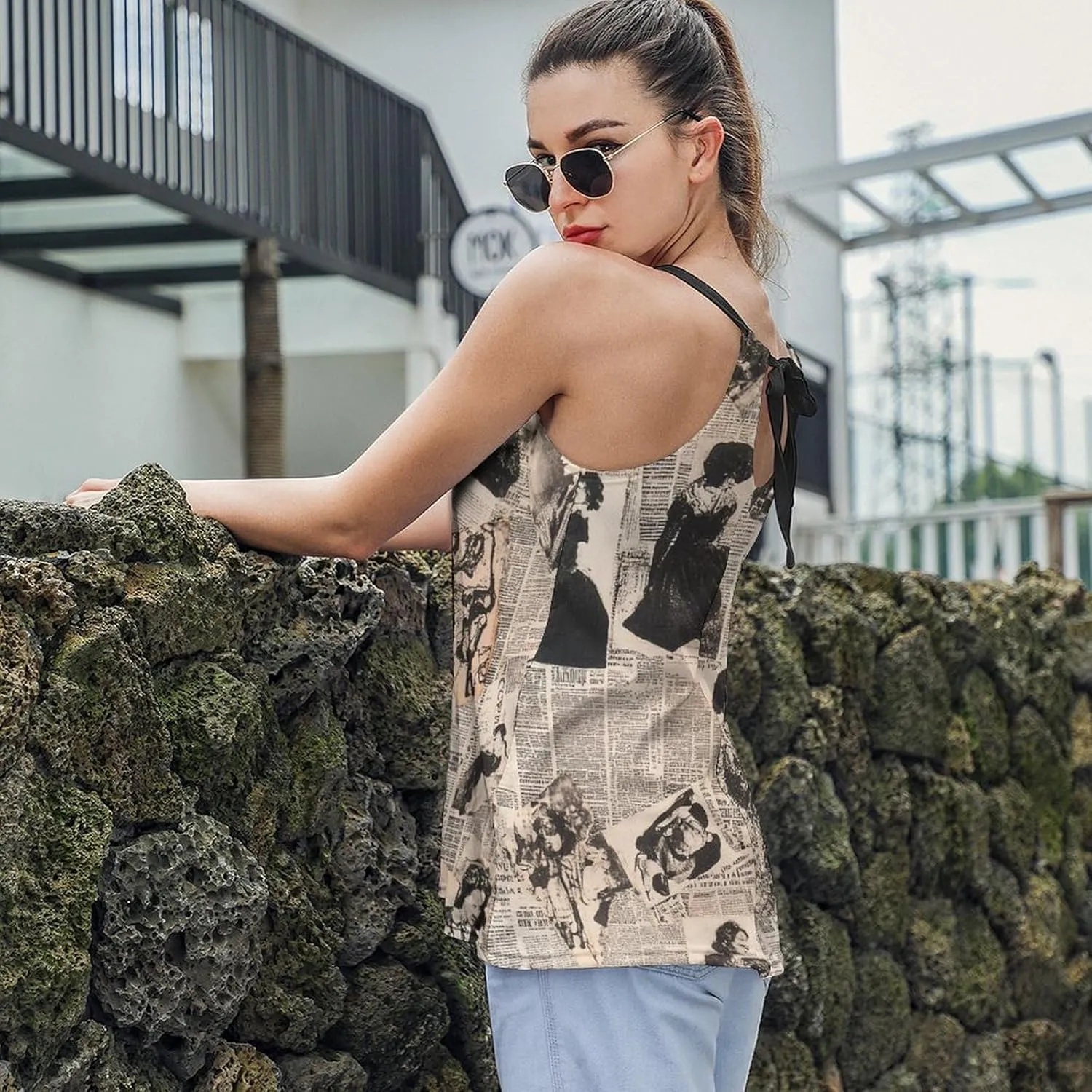 Newspaper Print Women's Tank Top Sleeveless Spaghetti Strap Loose Casual Top Summer Beach Vacation Outfits Flowy Camisole