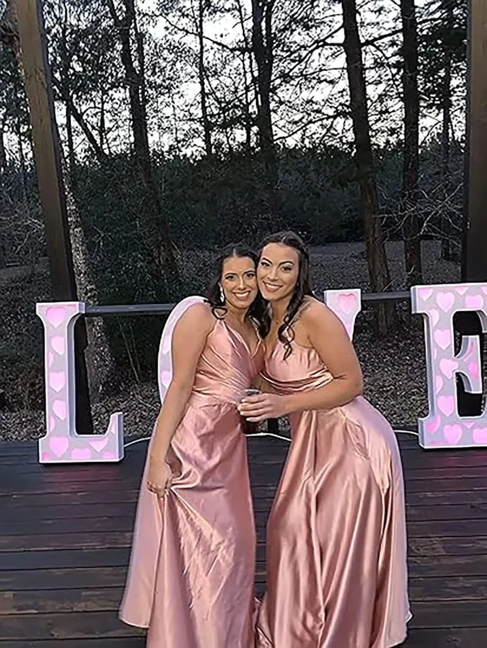 V Neck Satin Bridesmaid Dresses Long for Women Spaghetti Straps Prom Party Formal Gowns with Pockets
