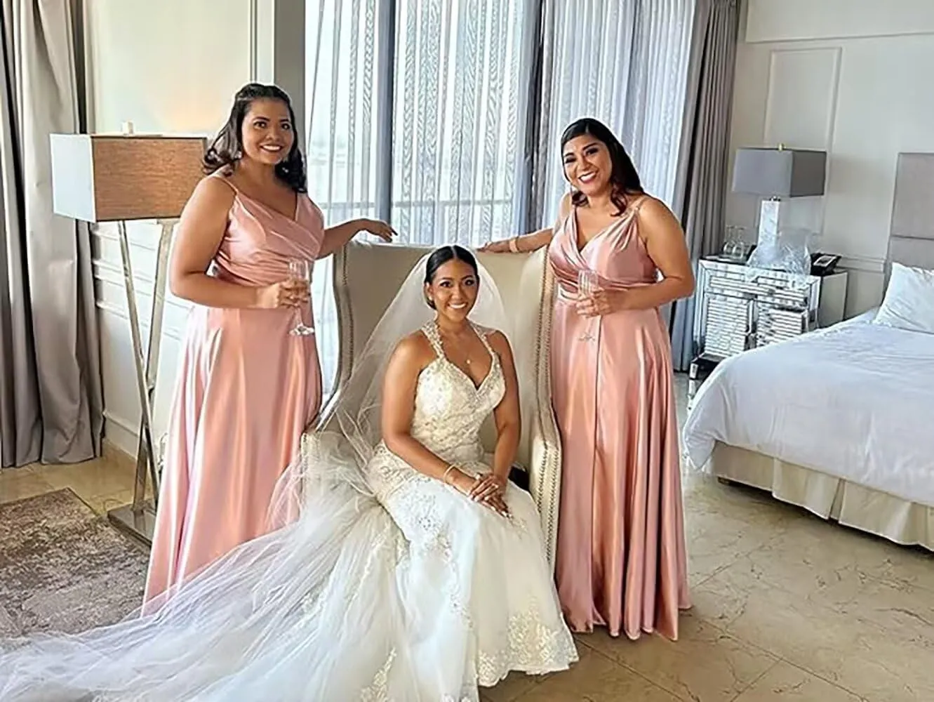 V Neck Satin Bridesmaid Dresses Long for Women Spaghetti Straps Prom Party Formal Gowns with Pockets