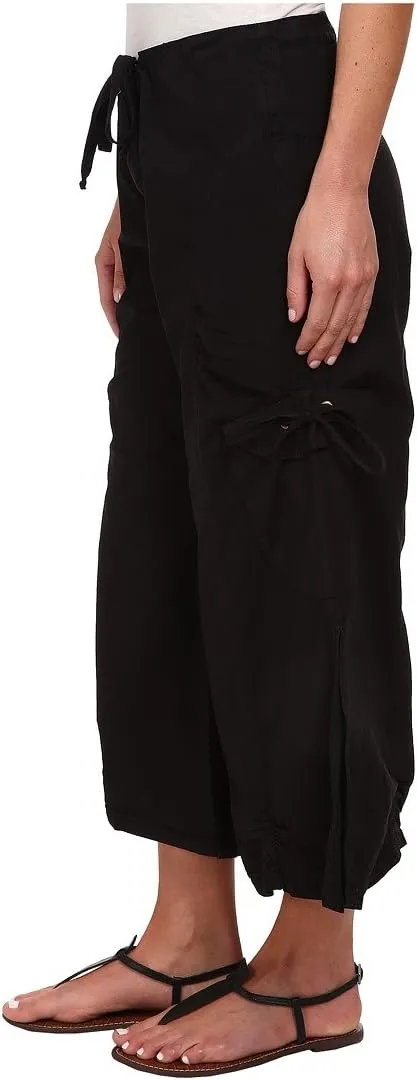 XCVI Women's Cargo Gaucho Crop