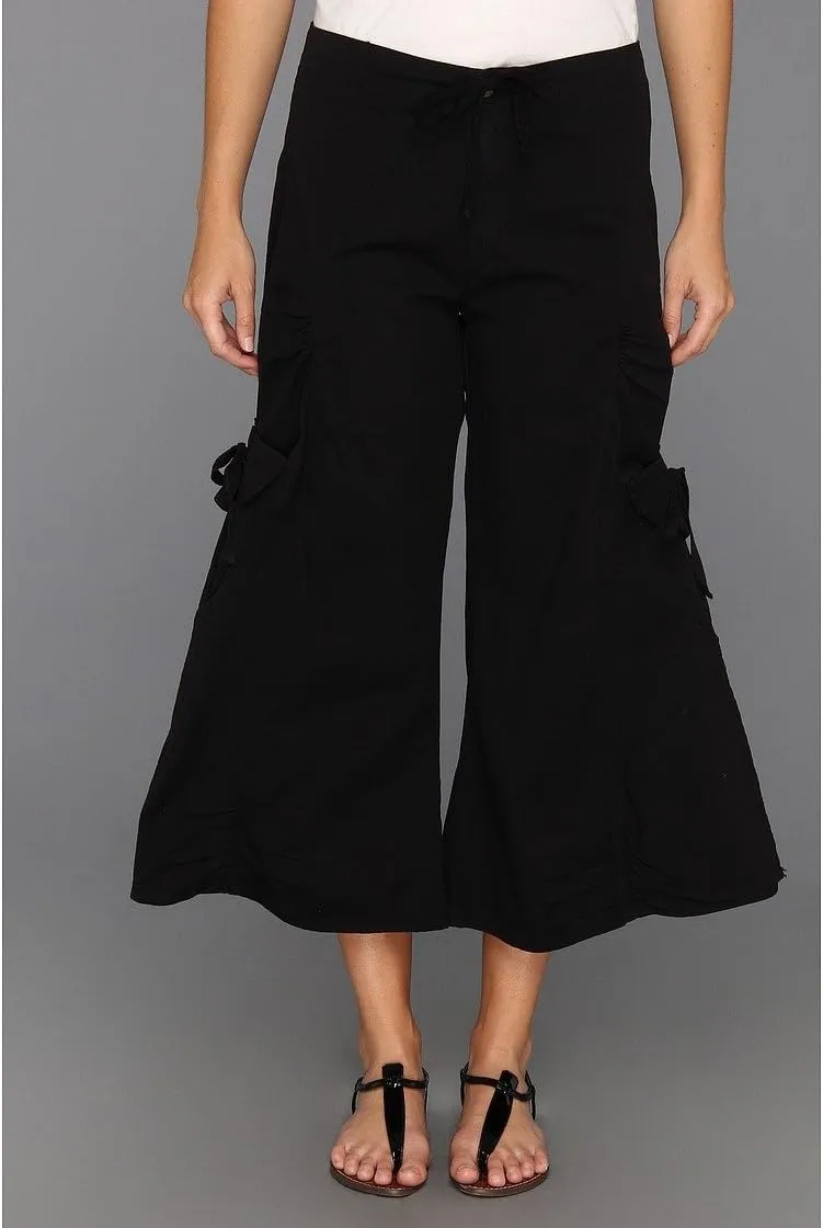 XCVI Women's Cargo Gaucho Crop